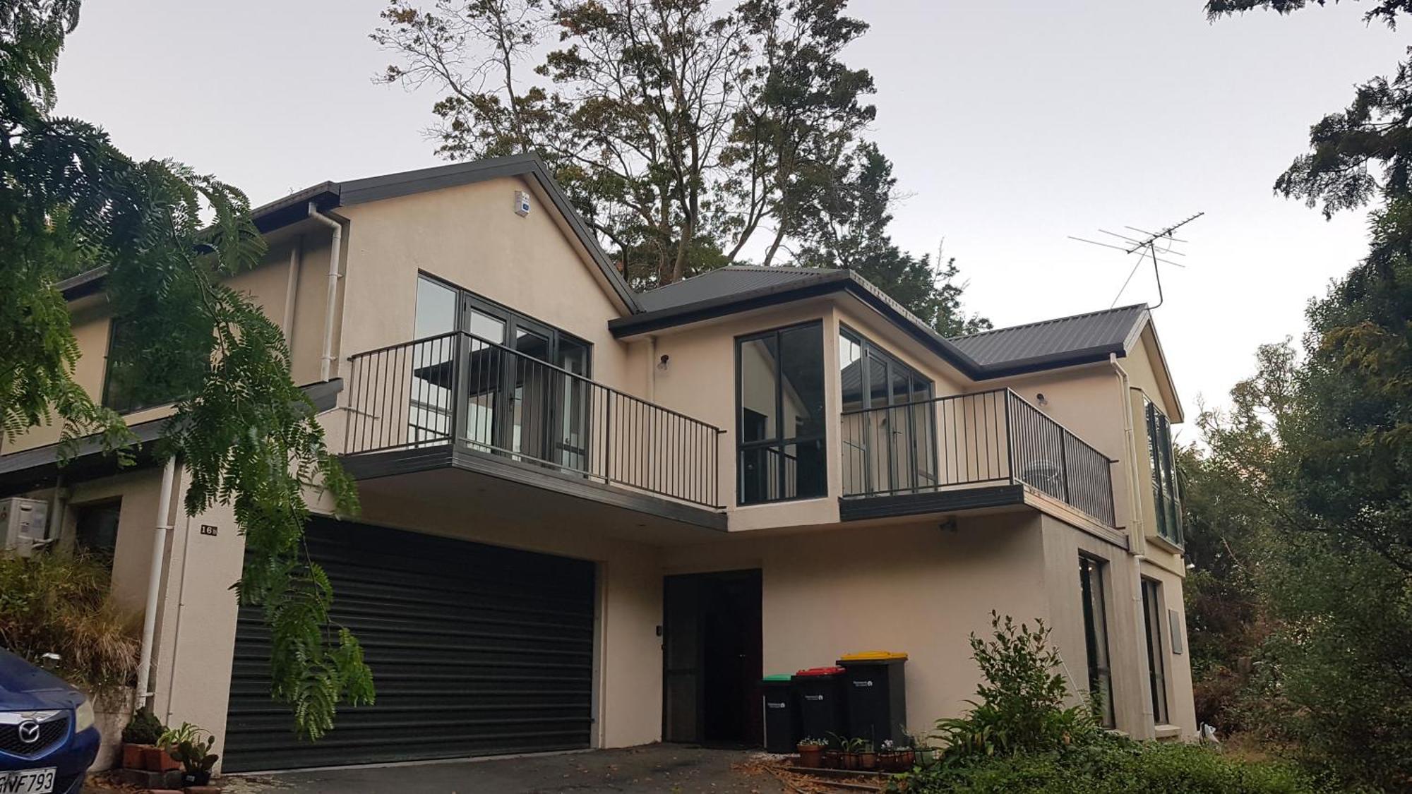 Villa Tranquil Treehouse Christchurch Esterno foto